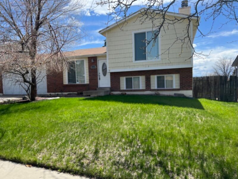 Primary Photo - 16604 E Louisiana Dr