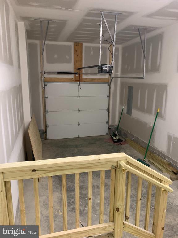 Building Photo - 8927 Erie Ave