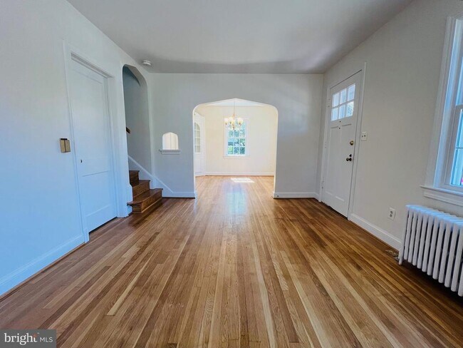 Foto del edificio - 621 N Kensington St