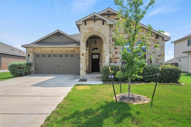 Building Photo - 307 Limestone Creek