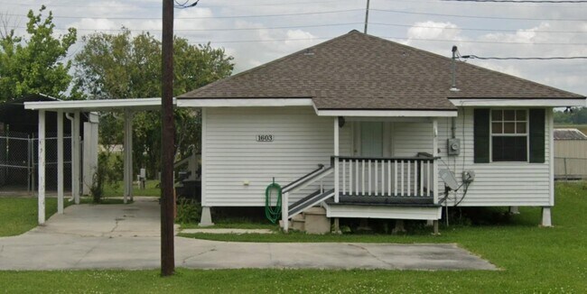 Foto del edificio - 1603 W Main St