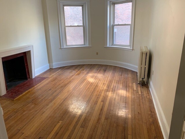 Building Photo - 1768 Beacon St