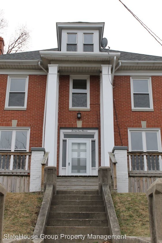 Primary Photo - 2111 Walnut St