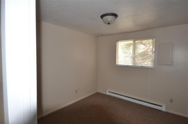 Building Photo - 2909/2911 E Rockwell