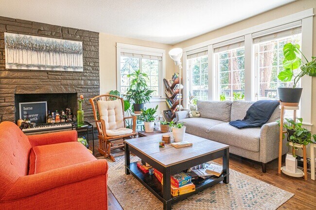 Foto del edificio - 13341 31st Ave NE