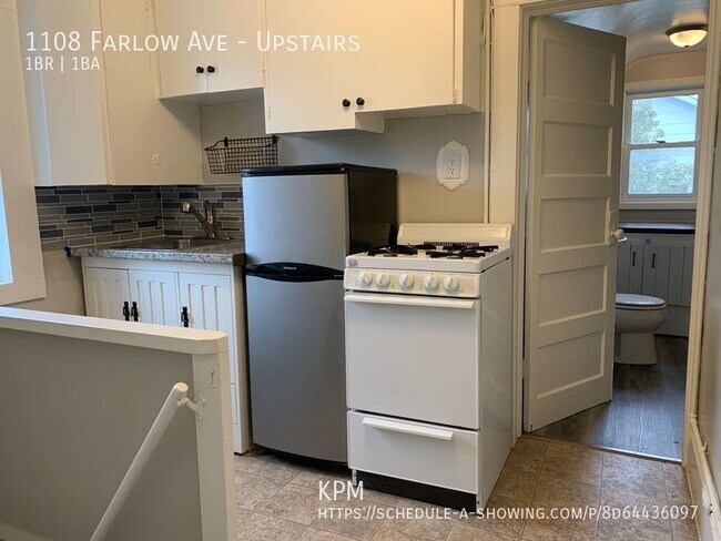 Building Photo - 1 BED | 1 BATH | + OFFICE | UPPER-LEVEL AP...