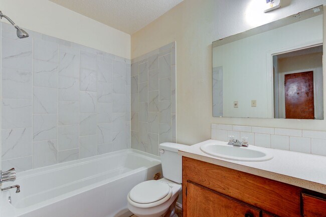 Foto del interior - The View: 1 & 2 Bedroom Apartments with All Inclusive Utilities Option