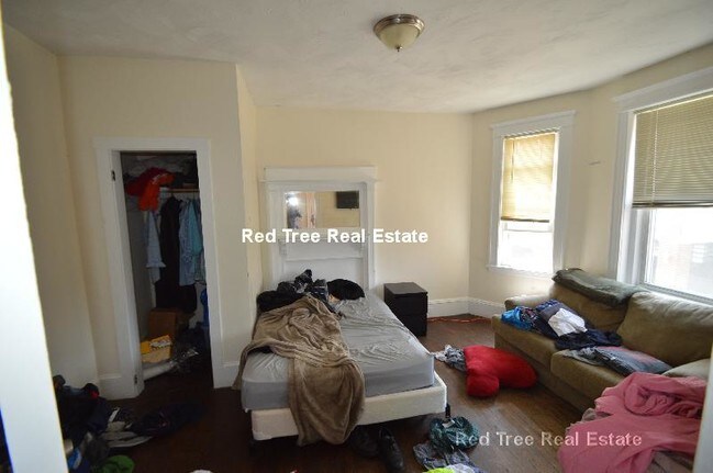 Foto del edificio - 30 Fordham Rd