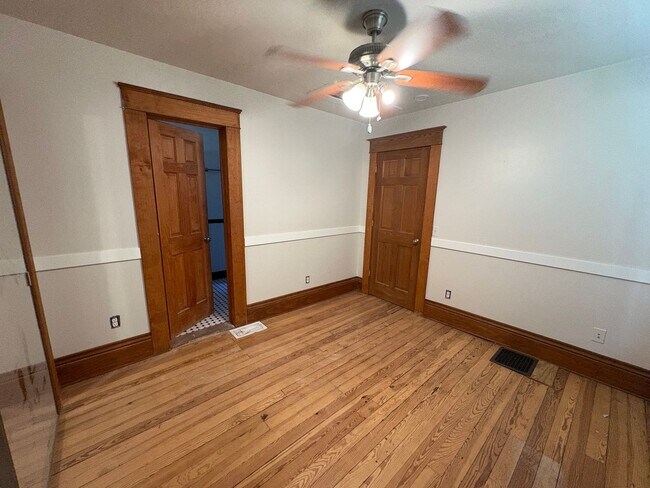 Foto del edificio - Private Suites in a Beautiful Shared Home Near UNC & Coffee Shops