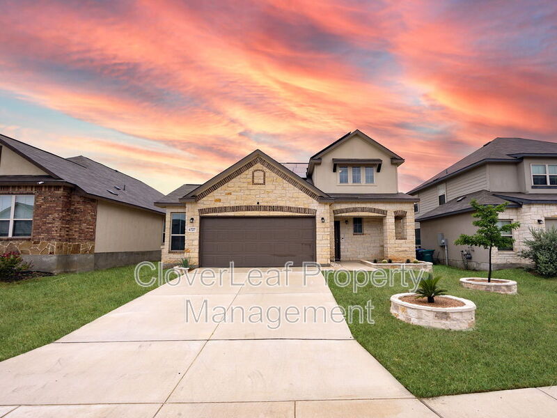 Foto principal - 6727 Comanche Post