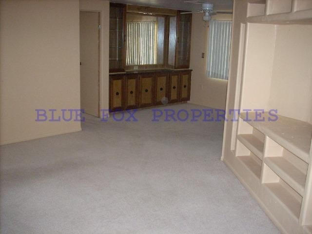 Building Photo - Hill top views of the Catalina Mountains