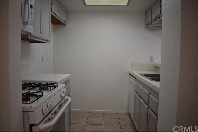 Building Photo - 10704 Colima Rd