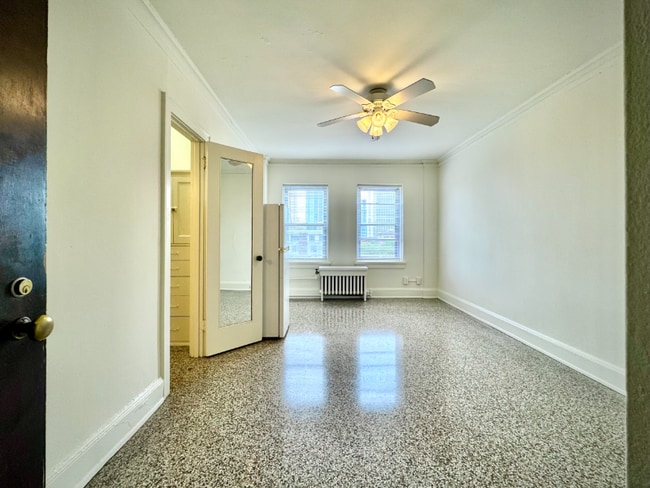 Building Photo - 1104 N Marshall St