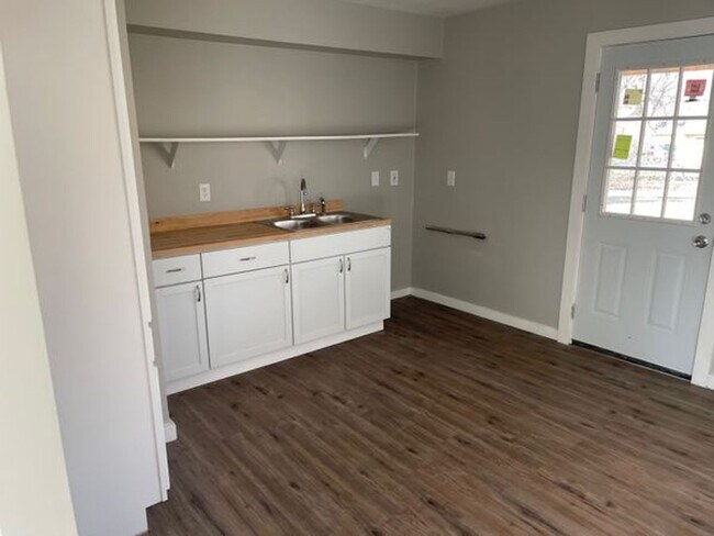 Foto del edificio - Cute 3 bedroom for rent!!!!