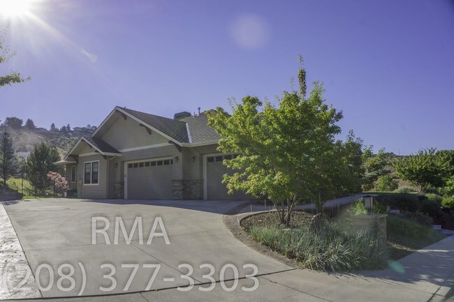 Building Photo - 2268 N Pleasant Hill Way