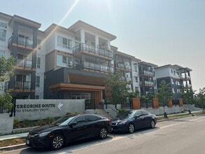 Building Photo - 1792 Starling Dr