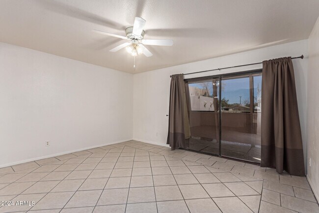 Foto del edificio - 620 W 14th St