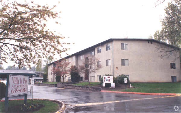 Foto del edificio - Greenburg Oaks