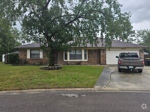 Building Photo - 6523 Diamond Leaf Ct S