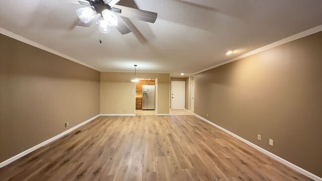 Building Photo - Welcome to this charming 3-bedroom, 2-bathroom duplex located in the vibrant community of Broken ...