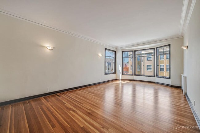 Photo - 1695 North Point St Apartment