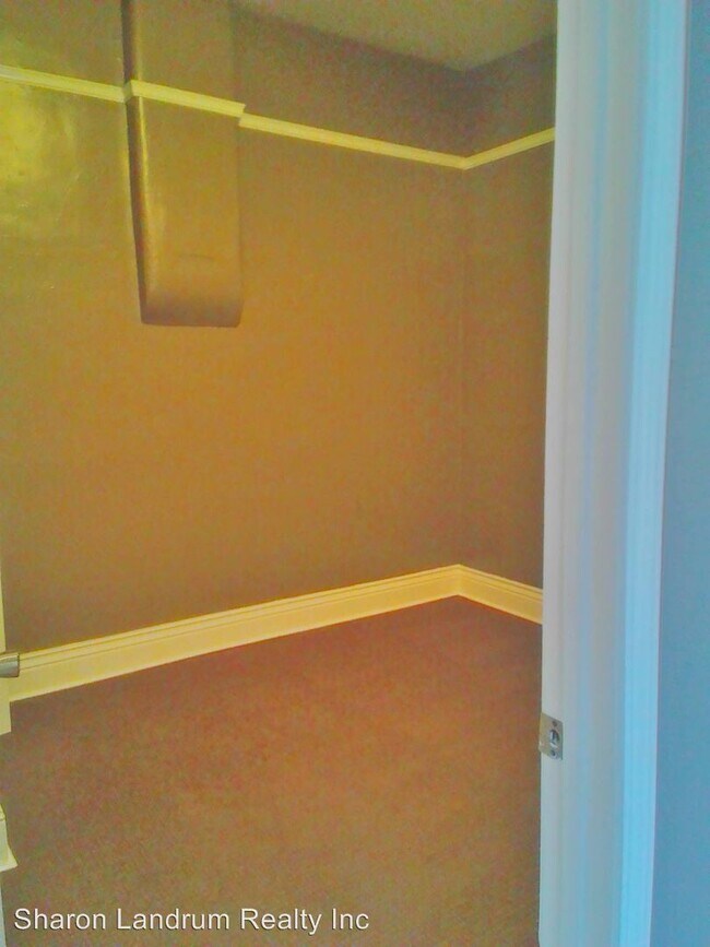Building Photo - 2 br, 1 bath House - 1521 Mellwood