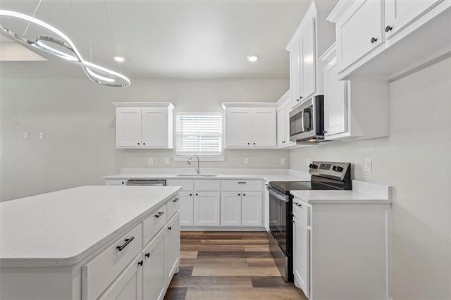 Building Photo - 3120 St John St