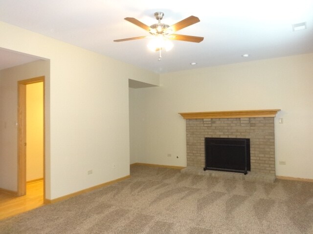 Foto del edificio - 3505 Stone Creek Dr