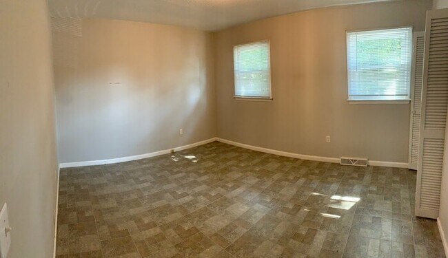 Foto del edificio - 506 Grigsby Ave