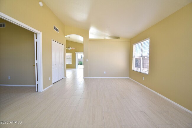 Building Photo - 9759 W Mohawk Ln