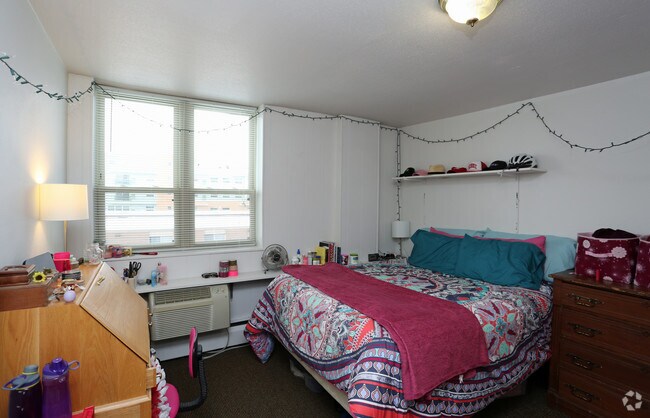 Habitación principal - 1301 Spring St