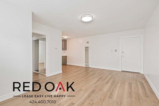 Foto del edificio - 515 S St Andrews Pl