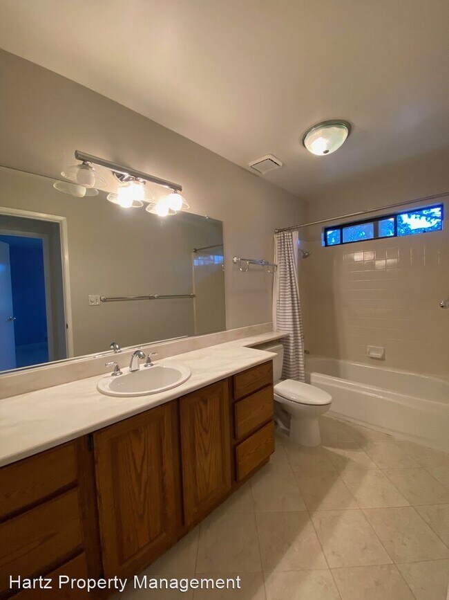 Foto del edificio - 3 br, 2.5 bath House - 533 Churchill Downs...