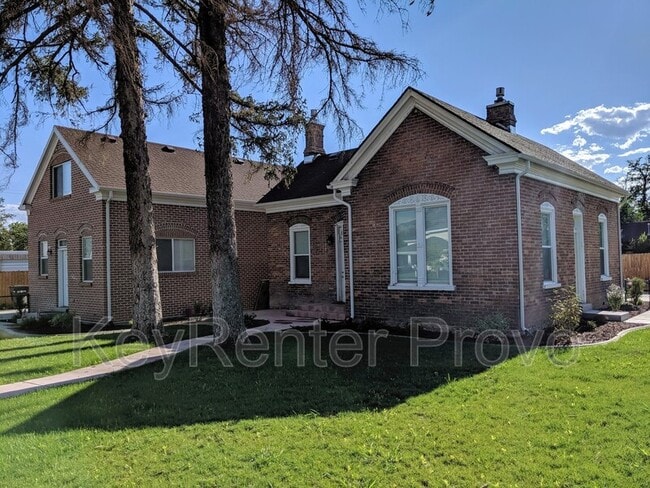 Building Photo - 713 W 500 S
