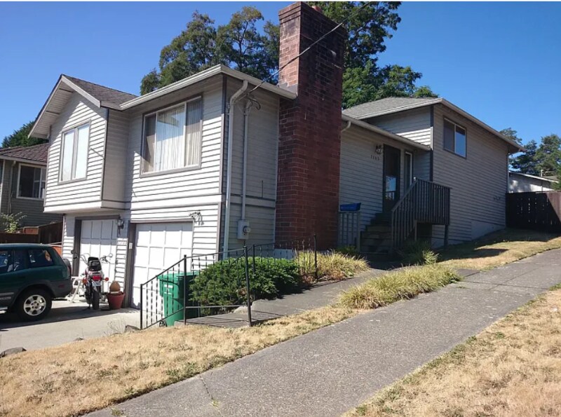 Foto principal - 7703 27th Ave SW