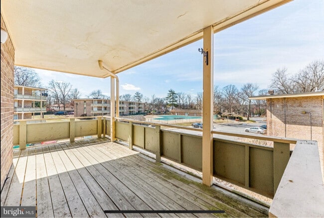 Building Photo - 7200 Donnell Pl