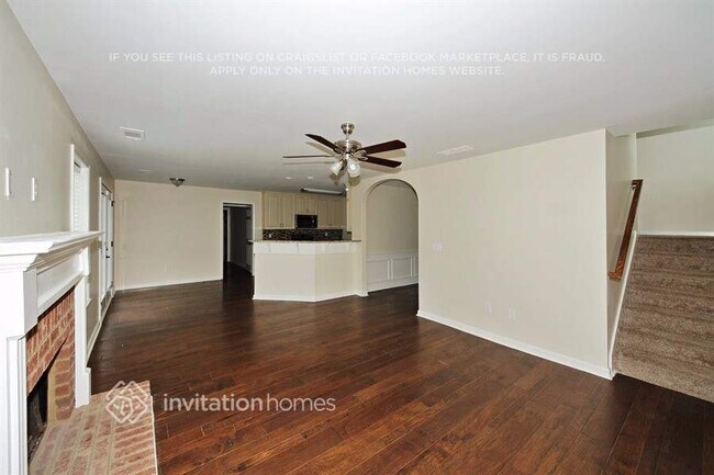Building Photo - 380 Running Fawn Dr