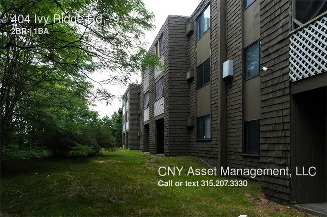 Building Photo - 404 Ivy Ridge Rd