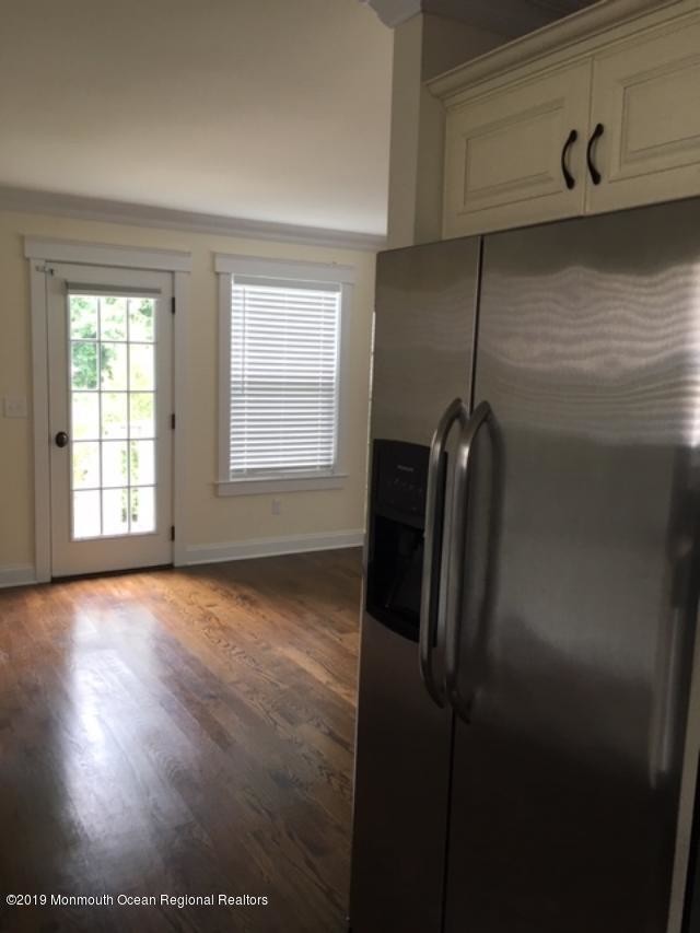 Building Photo - 26 Leonard Ave