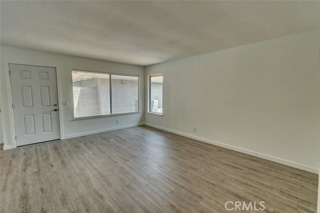 Building Photo - 9694 Pettswood Dr