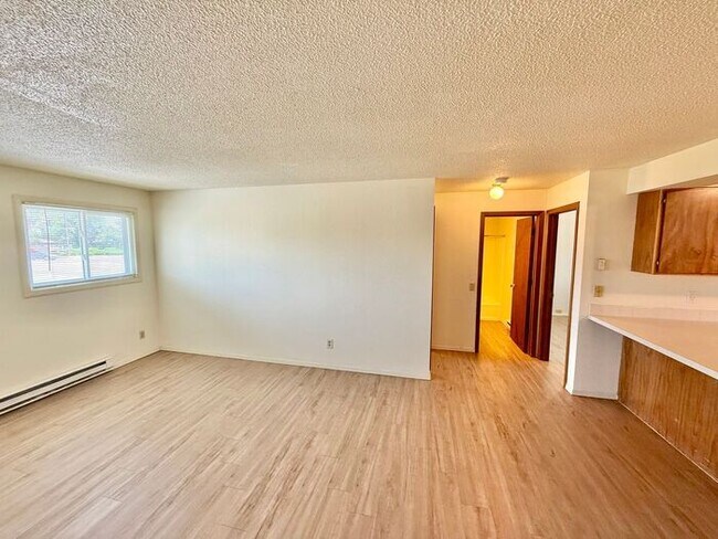 Foto del edificio - Cozy 2 Bed/1 Bath Apartment in North Lovel...