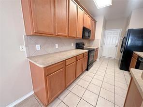 Building Photo - 14420 Birch Knoll Ln