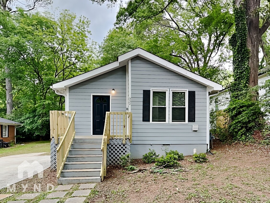 Primary Photo - 332 Adelle St SE
