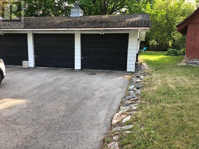 Building Photo - 114 Durham St W