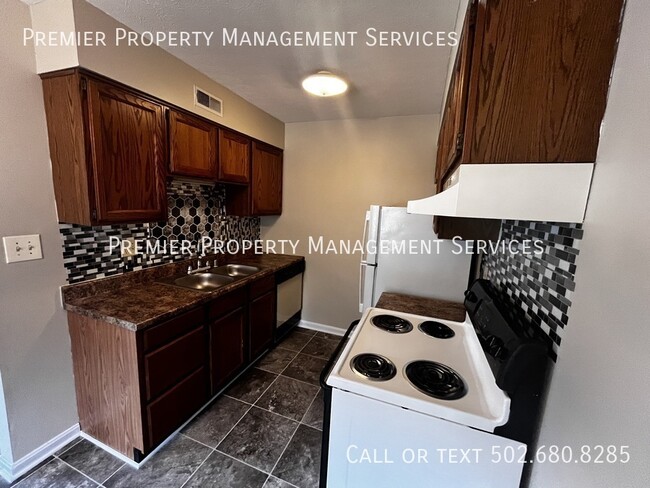 Building Photo - 6300 Jeffrey Dr