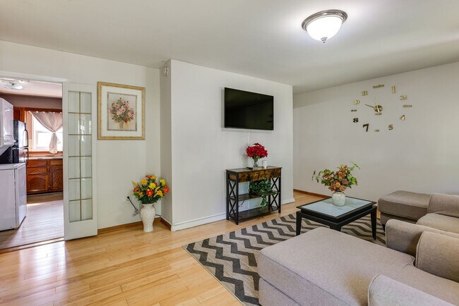 Foto del edificio - 3912 Bishopmill Dr