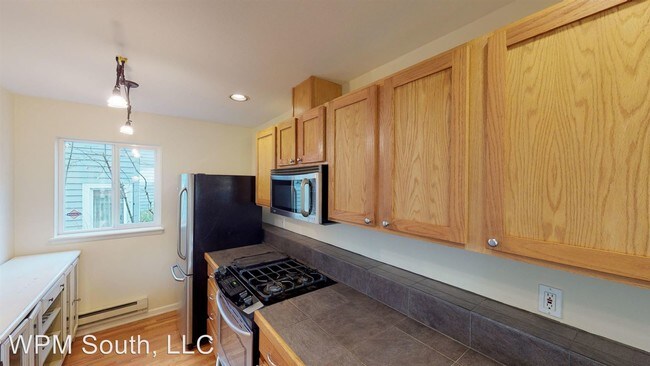 Foto del edificio - 3813 Fremont Ave N