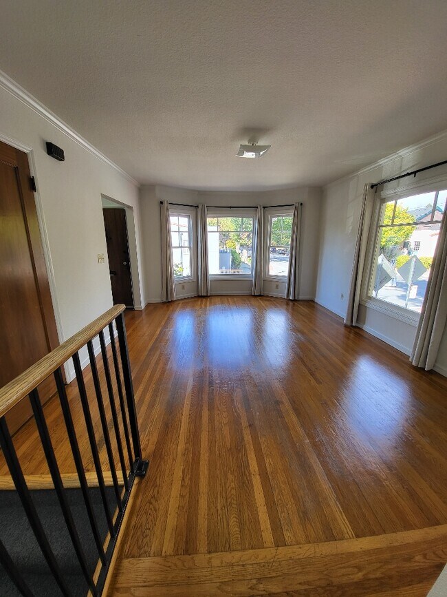 Foto del edificio - 1548 Channing Way