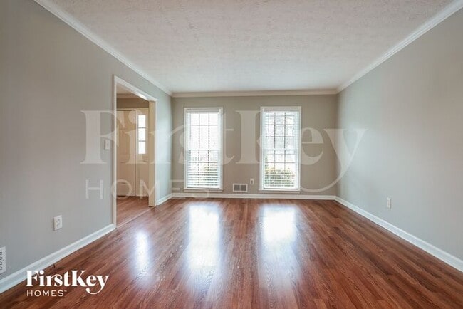 Foto del edificio - 2000-2002 2 Springs Way NW