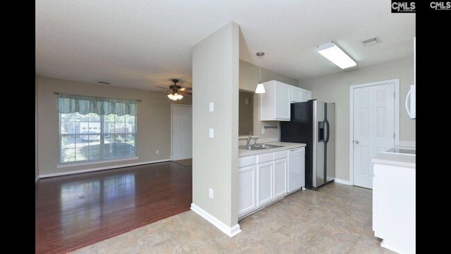 Building Photo - 410 Ivy Green Ln
